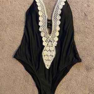 One piece black and white swim suit-Size M